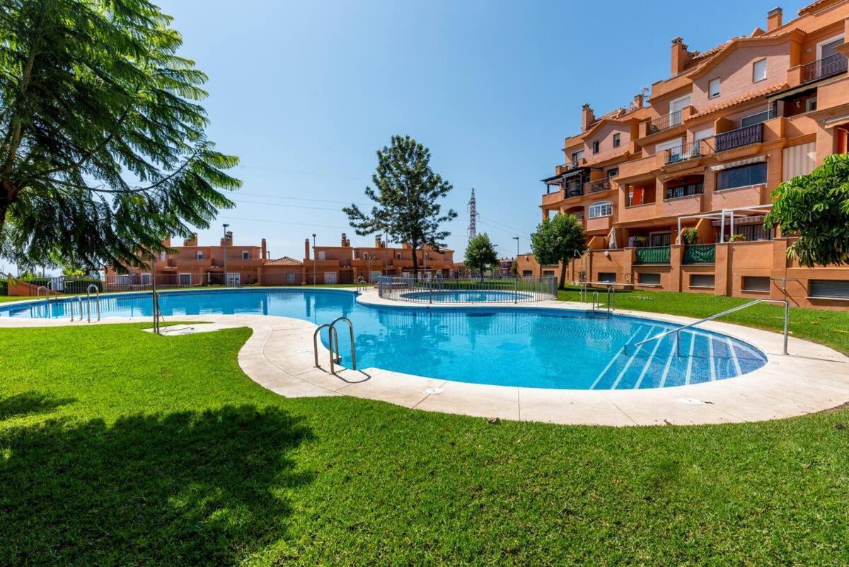 Duplex Trebol Apartment Rincon de la Victoria Luaran gambar